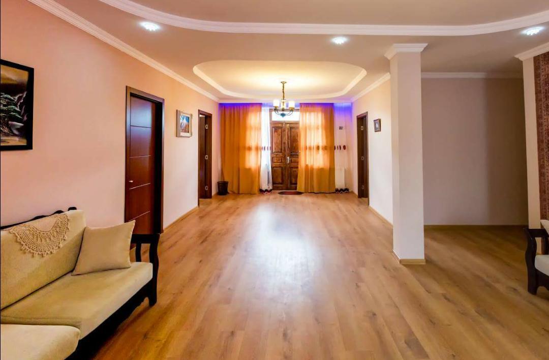 Guest House Sandro Kazbegi Exterior photo