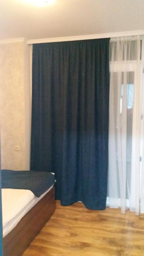 Guest House Sandro Kazbegi Exterior photo