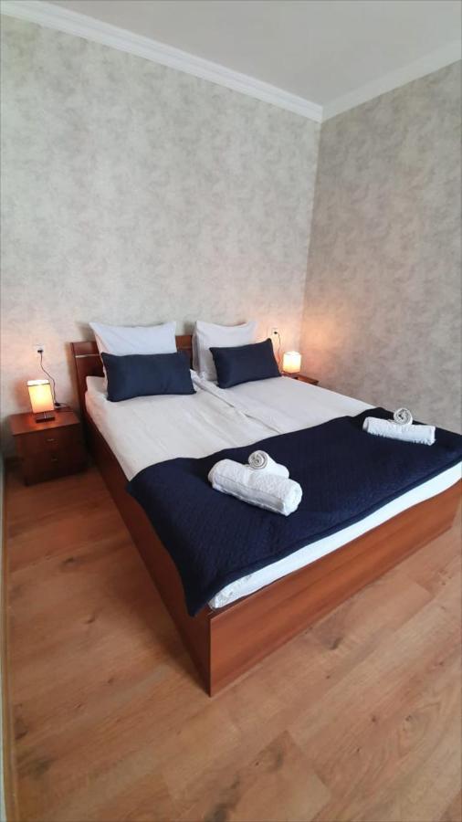 Guest House Sandro Kazbegi Exterior photo